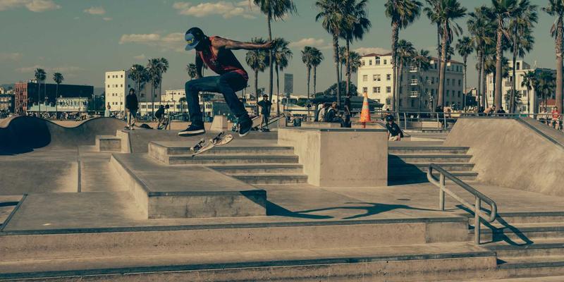 北京电信政企客户数字化转型：企业宽带与家庭光纤如何驱动智慧政务升级