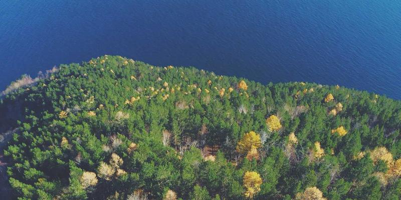 北京电信边缘计算节点布局：依托5G与家庭光纤网络，如何赋能本地企业实现超低延迟AI与数据处理